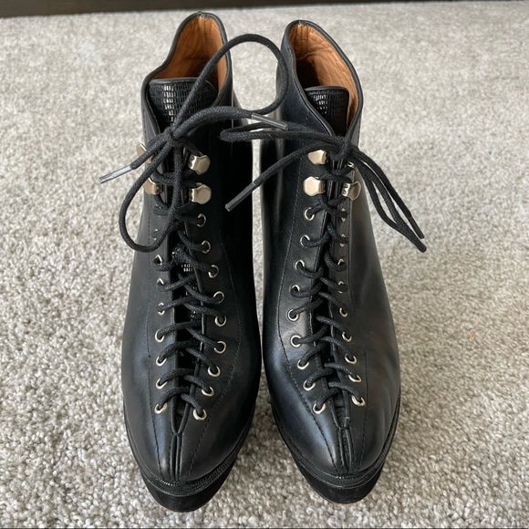 Ann Taylor Aixa Lace Up Leather Platform Booties Size 7 - Picture 2 of 10